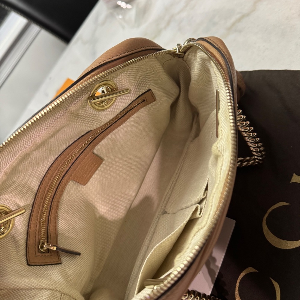 Bags - Picture 12 of 16